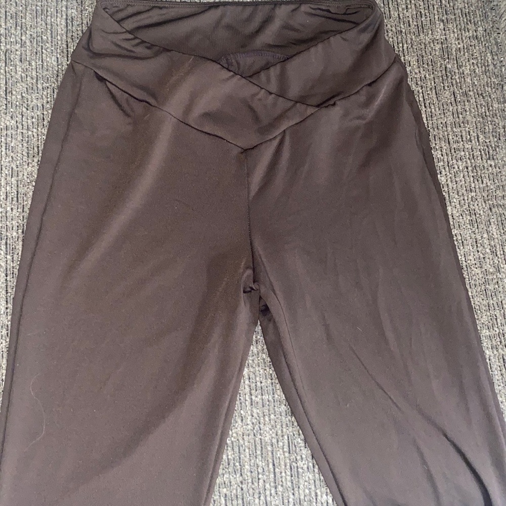V shape flare leggings